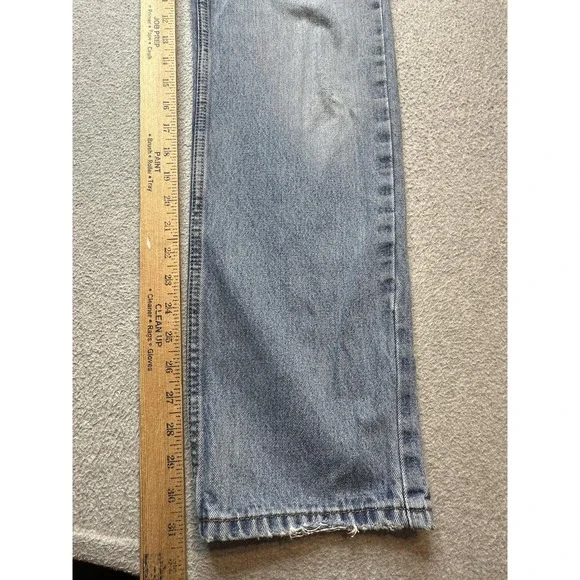 Levis 516 Jeans Mens 33x34 (31x31) Light Wash Blue Denim Straight Leg Zipper Fly - Picture 3 of 16